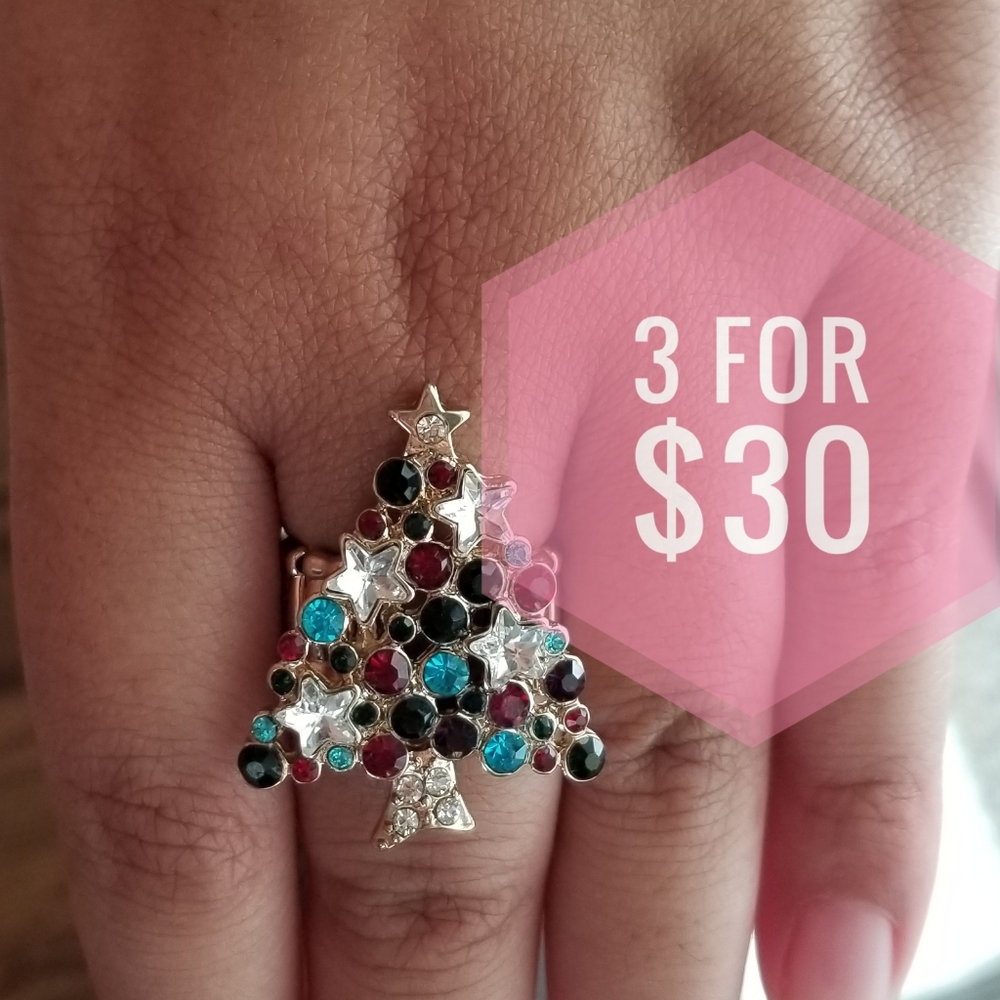 Charming Charlie Jeweled Christmas Tree Ring